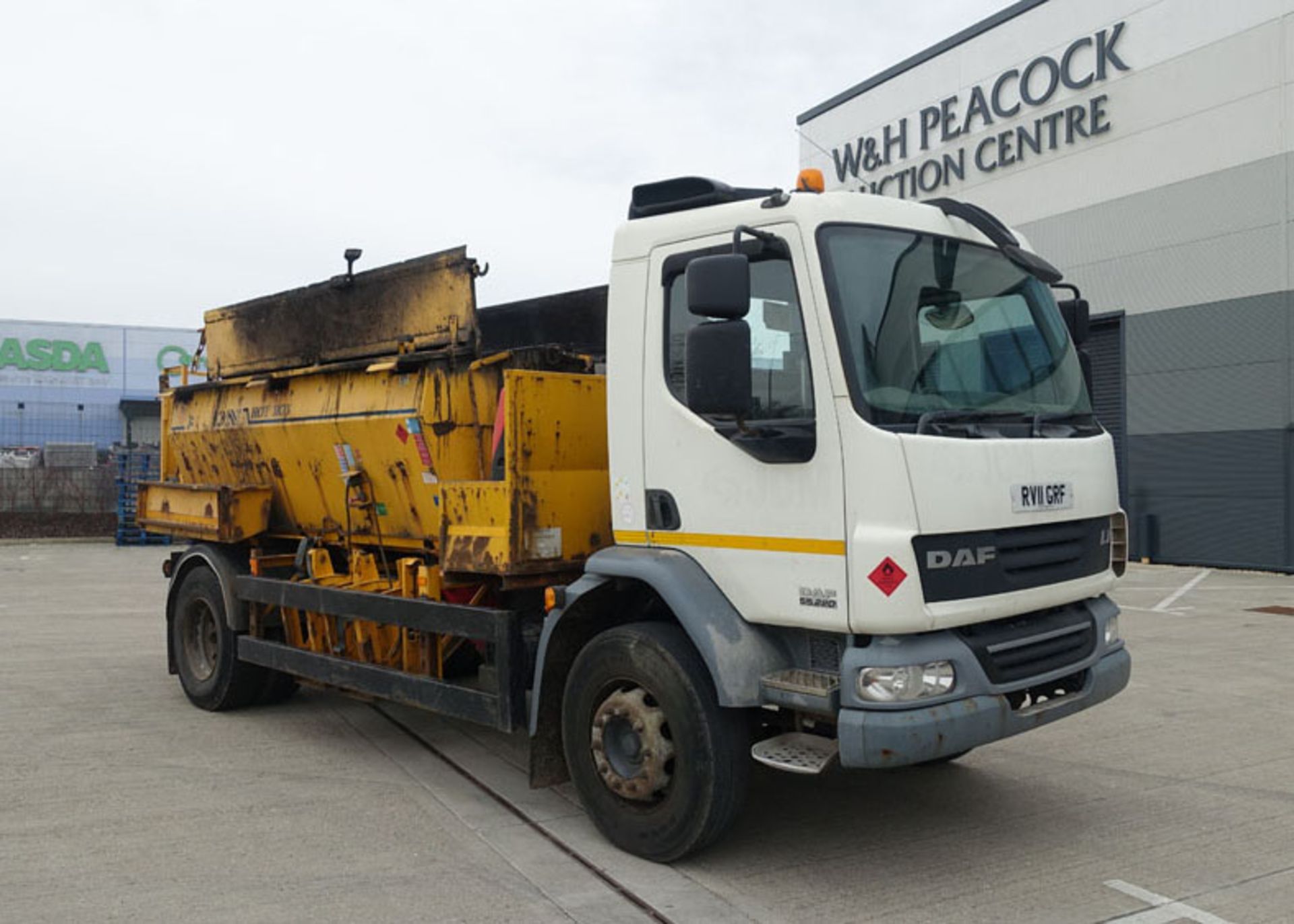 DAF 18 TONNE LORRY tarmac Hot Box