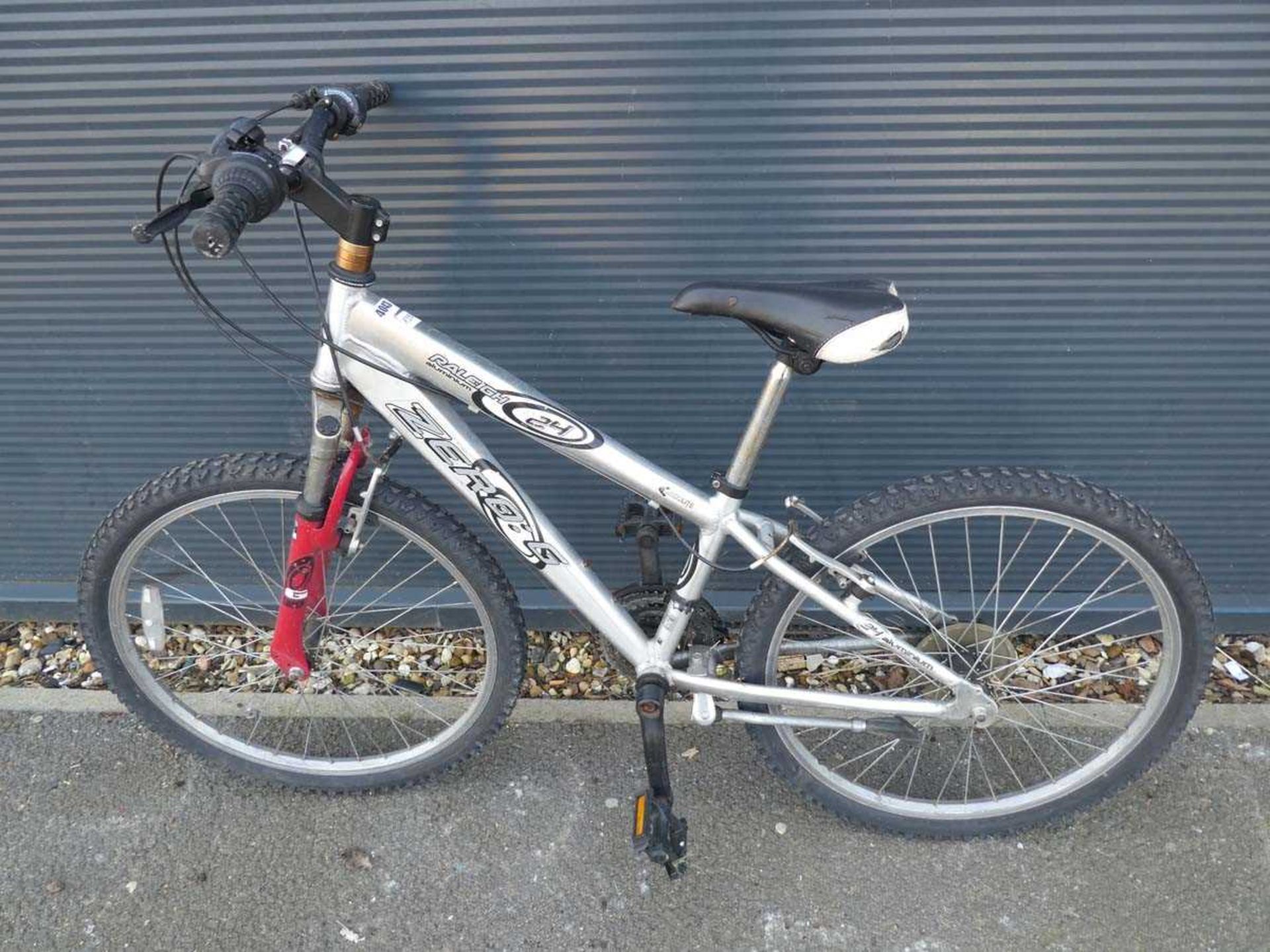 Silver Zero child's mountain bike