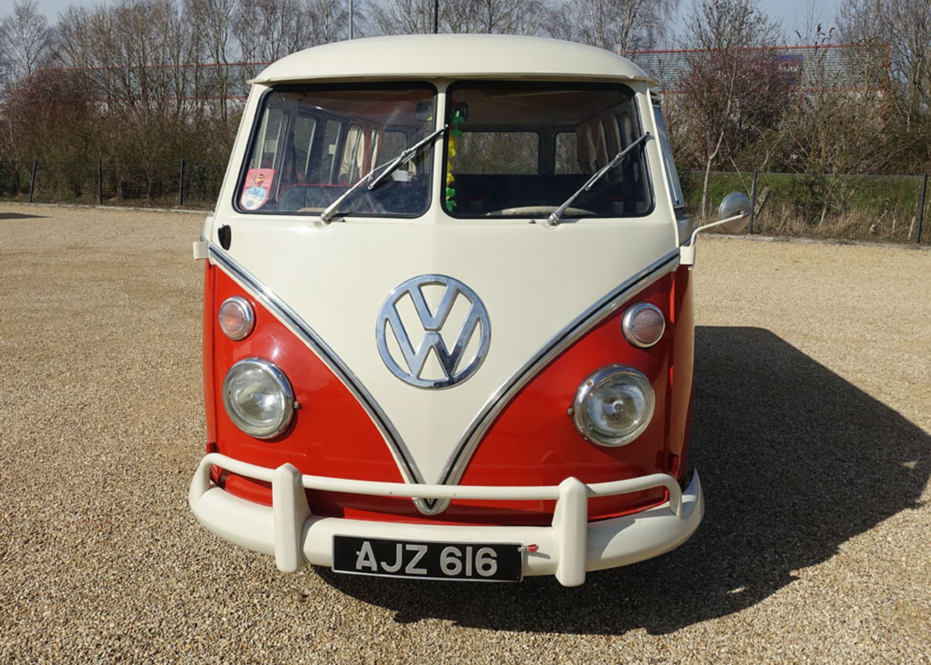 VW SPLIT SCREEN CAMPER - Image 24 of 25