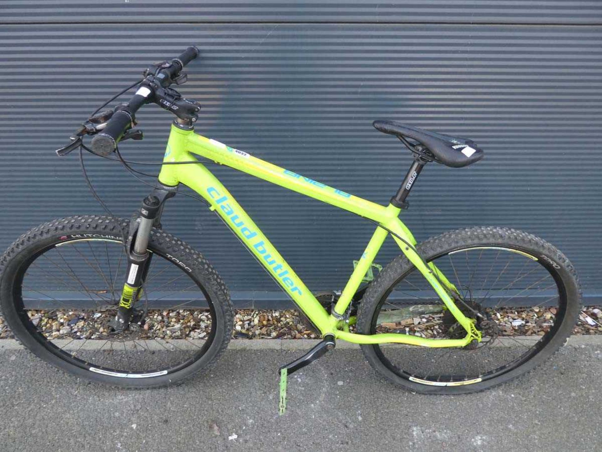 Claude Butler Alpina bright green mountain bike