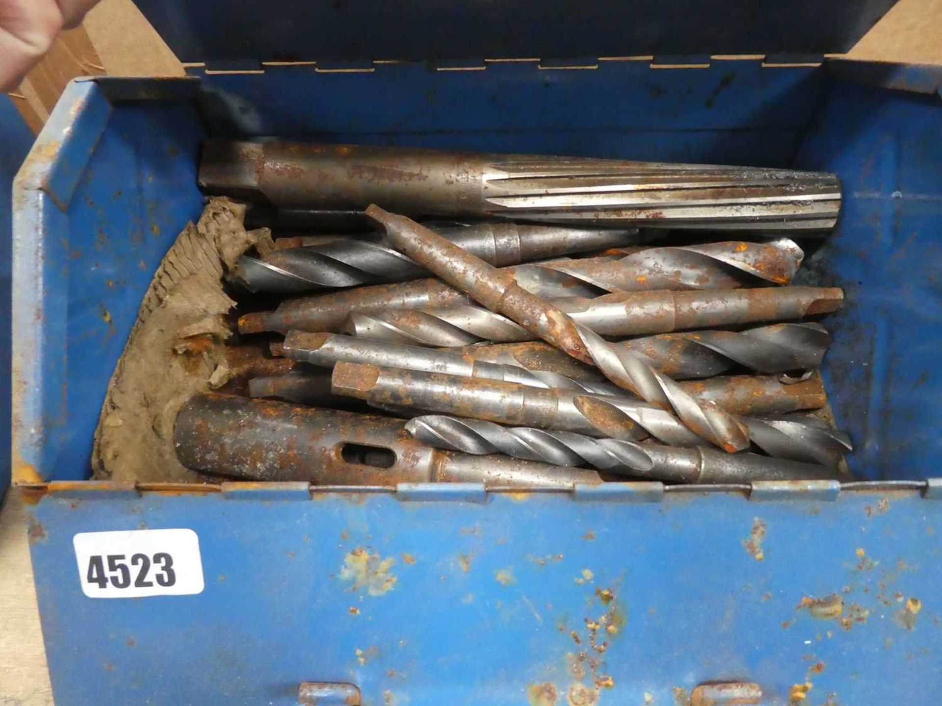Small cantilever toolbox of metalworking drill bits