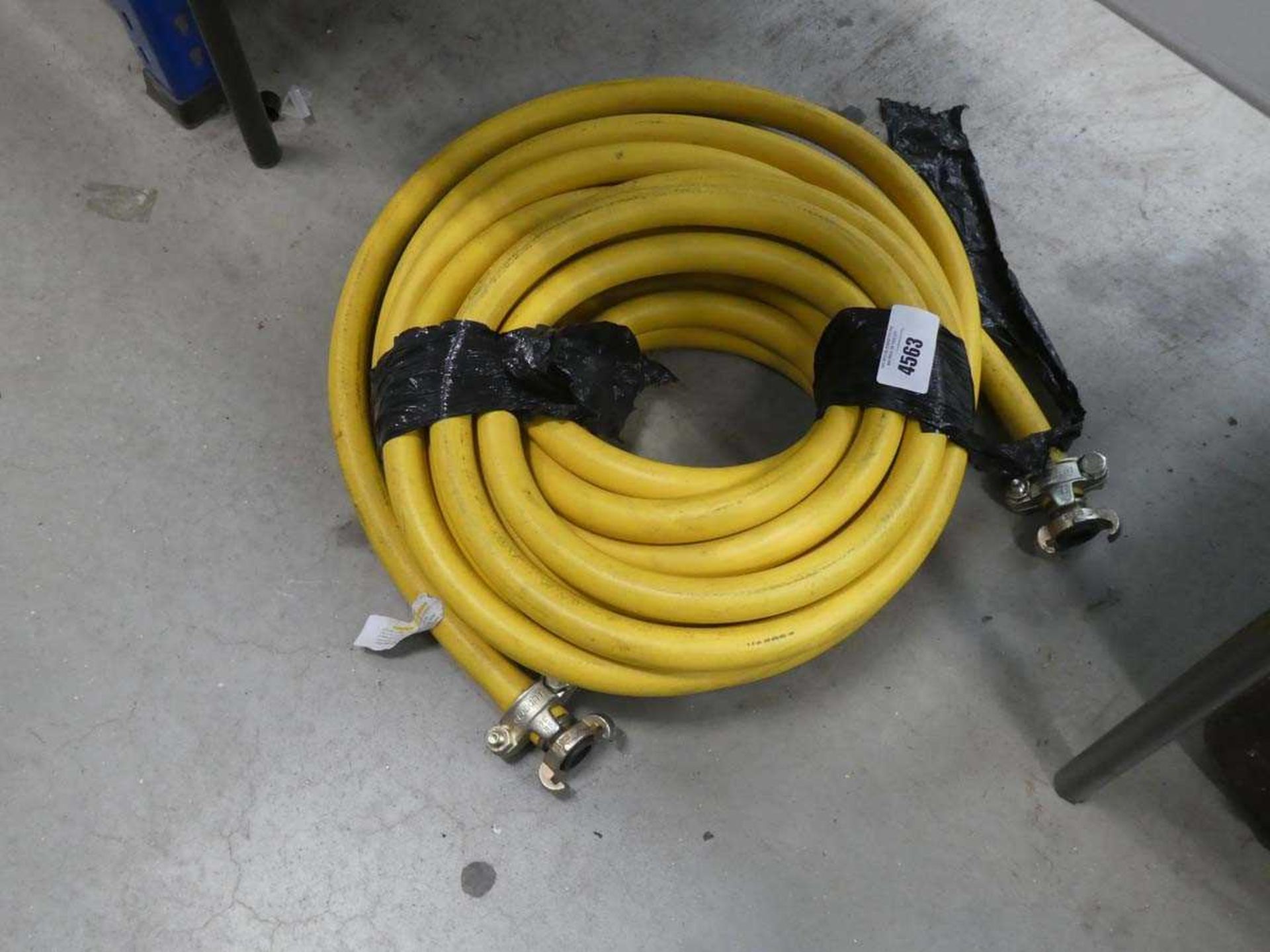 +VAT Large air compressor hose