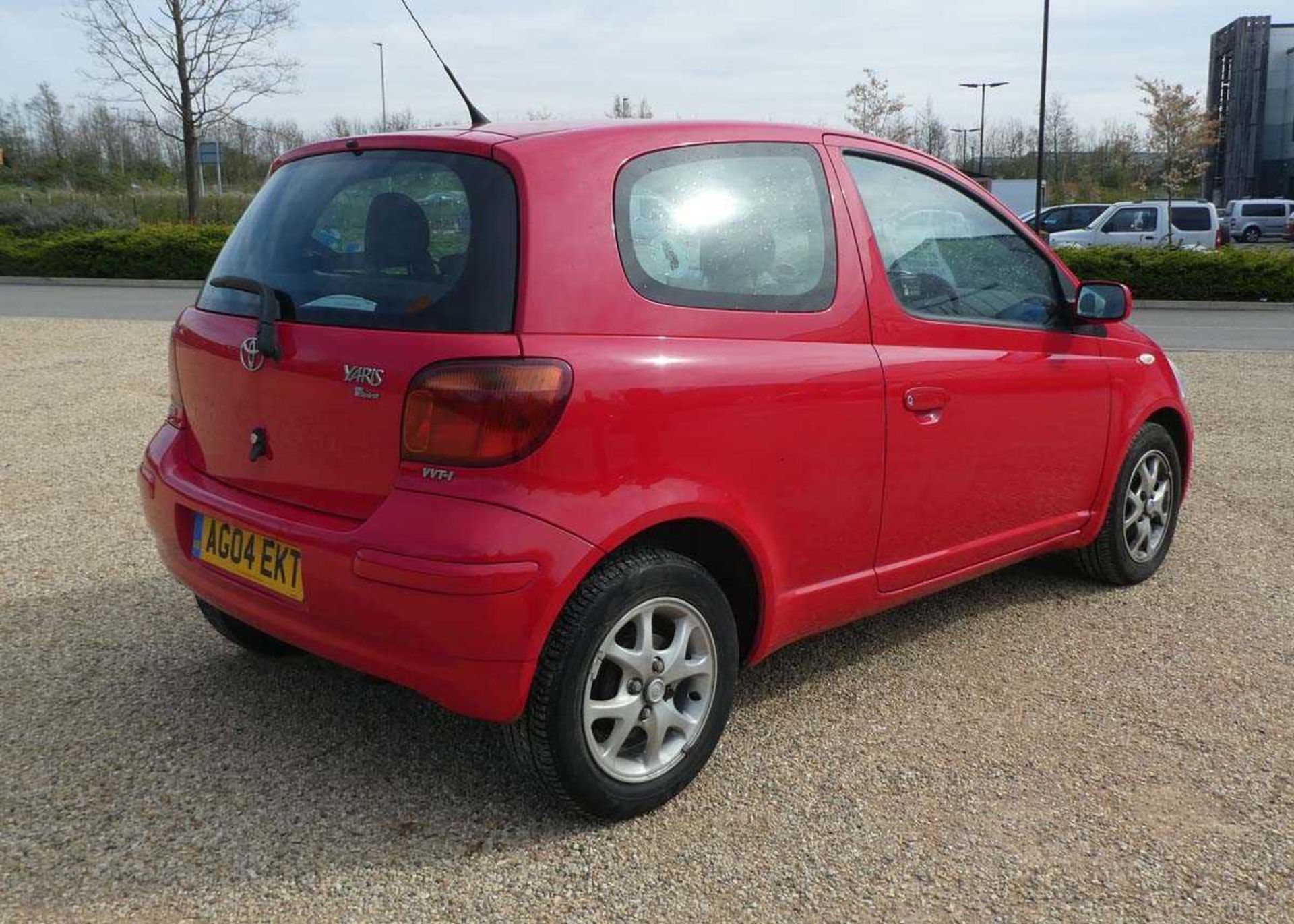 2004 (04 plate) Toyota Yaris T Spirit in red, first registered 10.07.2004, registration plate AG04 - Image 5 of 11