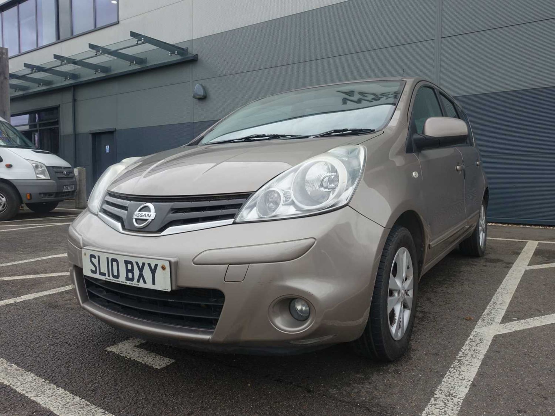 (2010) Nissan Note Acenta DCi MPV in beige, diesel, 1461cc, 3 former keepers, showing 124531