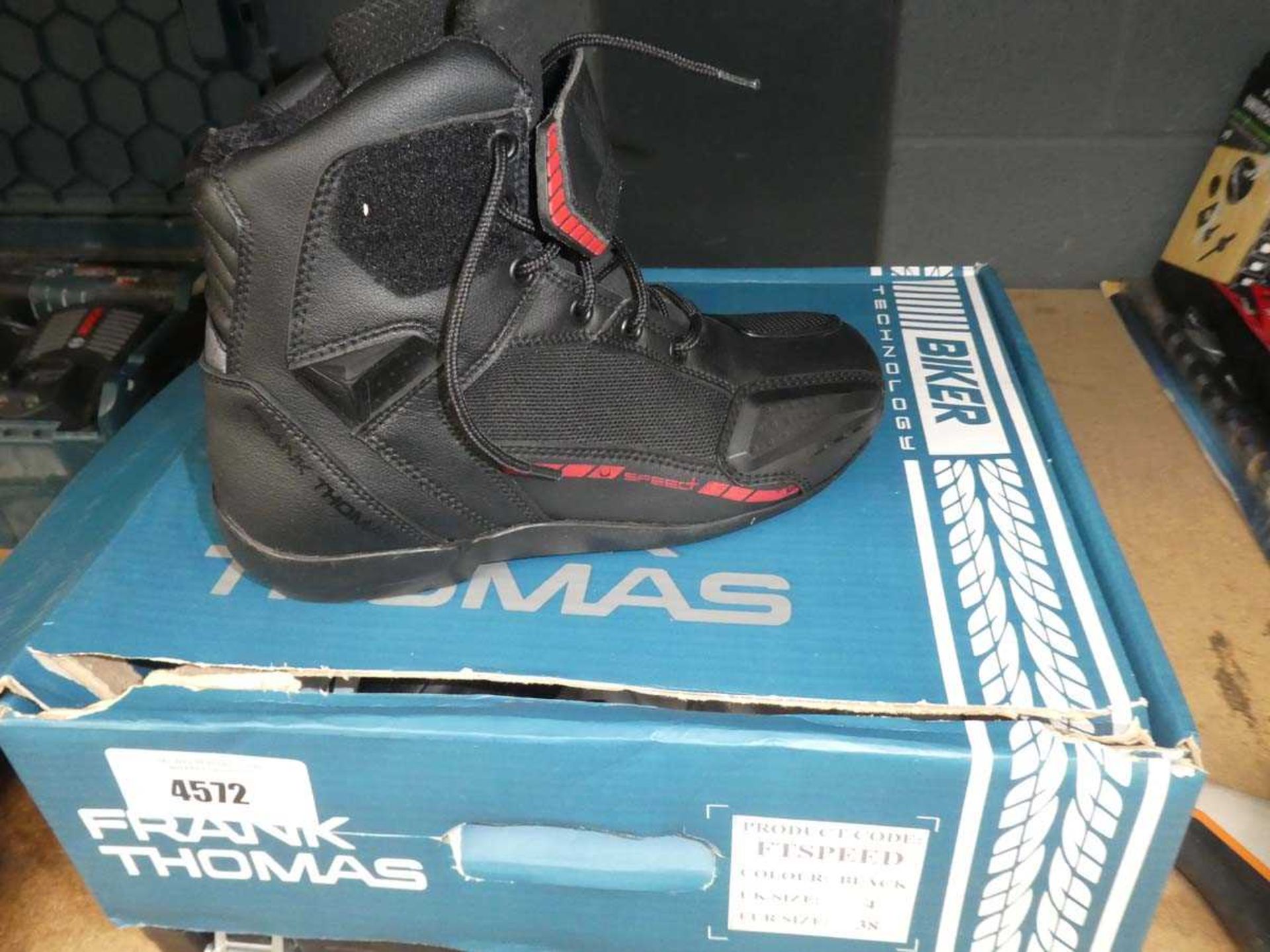 +VAT Pair of Frank Thomas motorcycle boots Size UK4 and a Ejaes microphone system