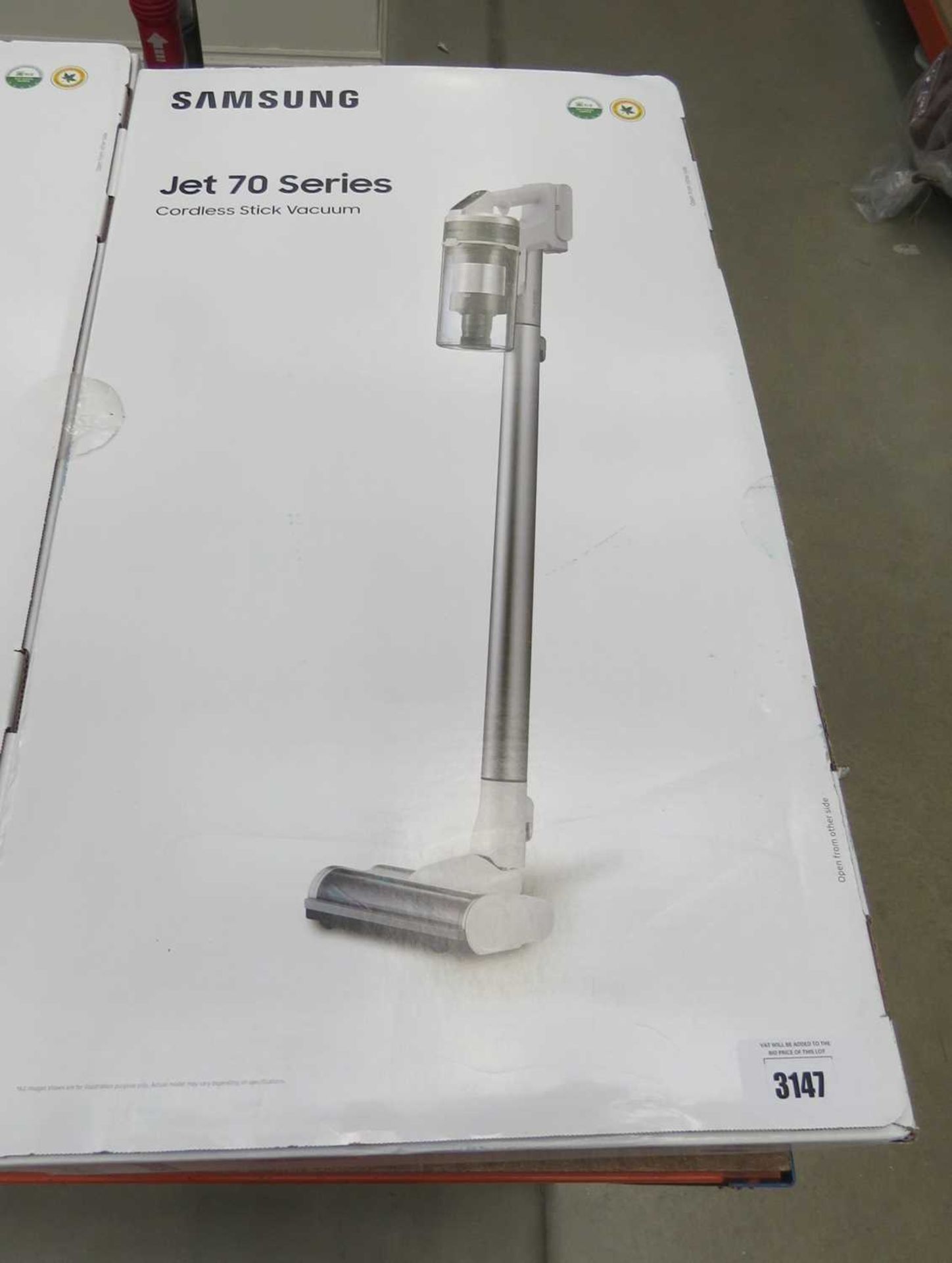 +VAT Samsung Jet 70 Series cordless stick vacuum cleaner with box