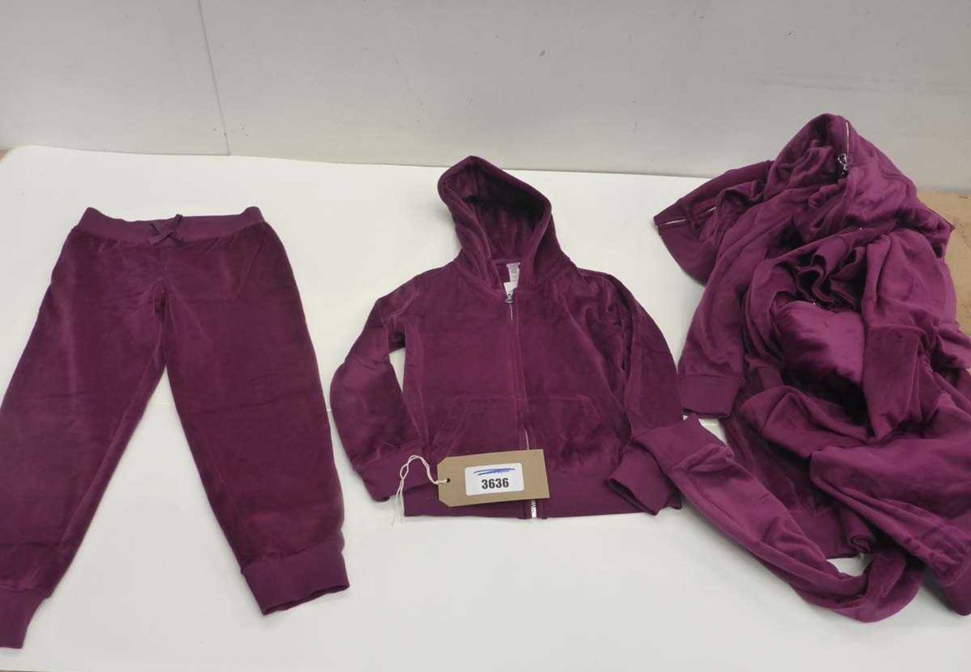 4 x Jezzie's Girls' velour 2 piece hooded lounge sets in purple in various sizes
