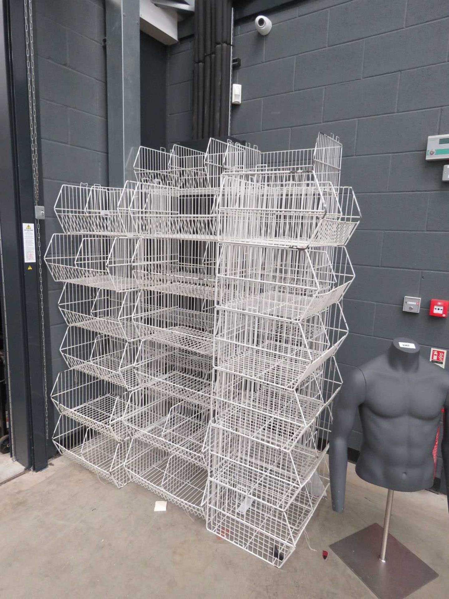 +VAT 6 Sets of 6 section basket metal shop racking display