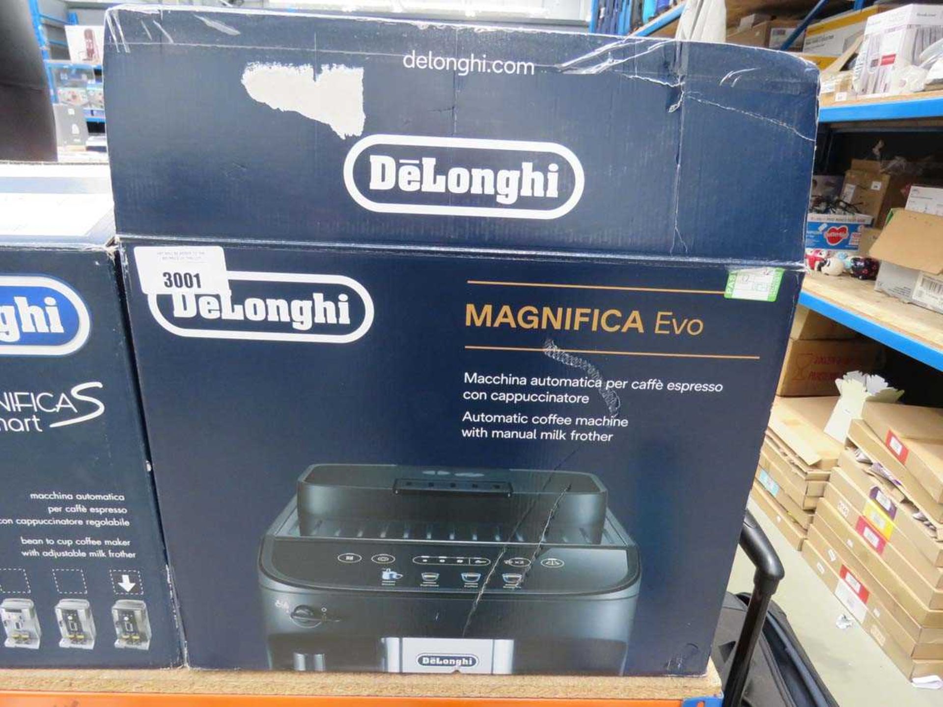 +VAT Delonghi Magnifica Evo coffee machine