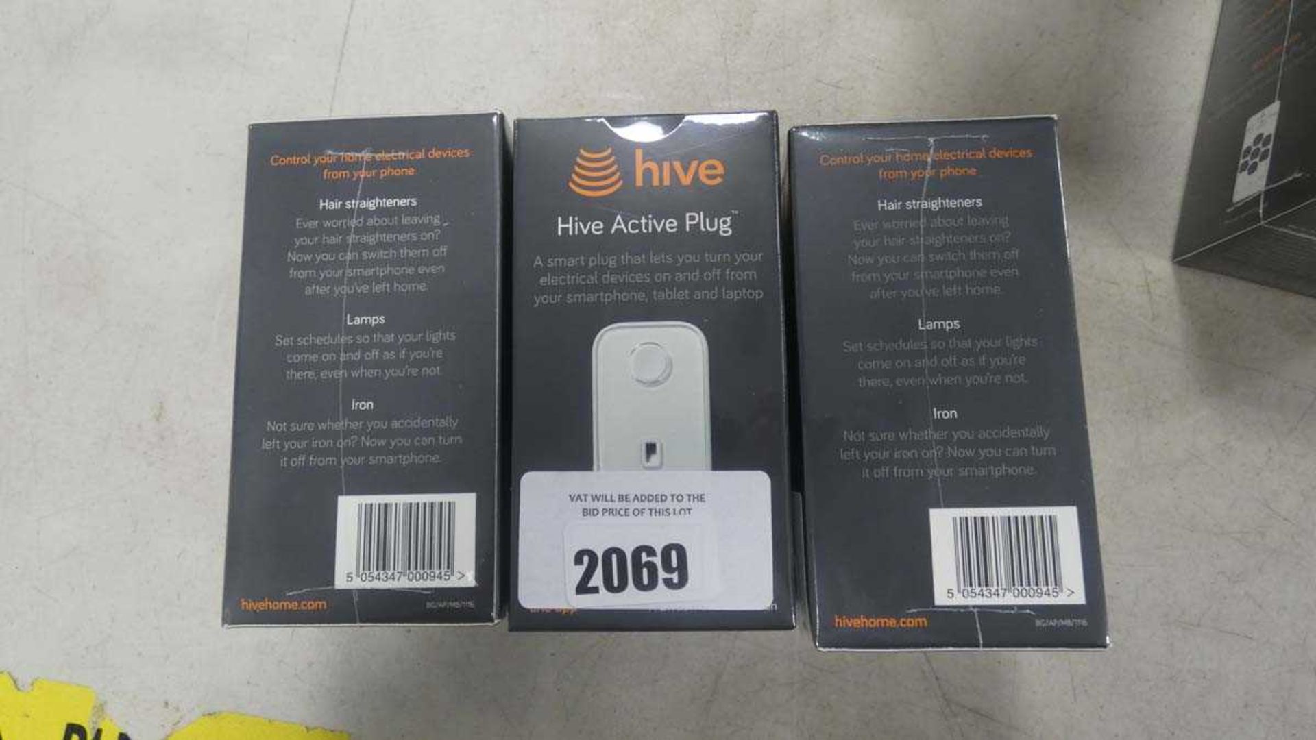 +VAT 3 sealed Hive Active plug units