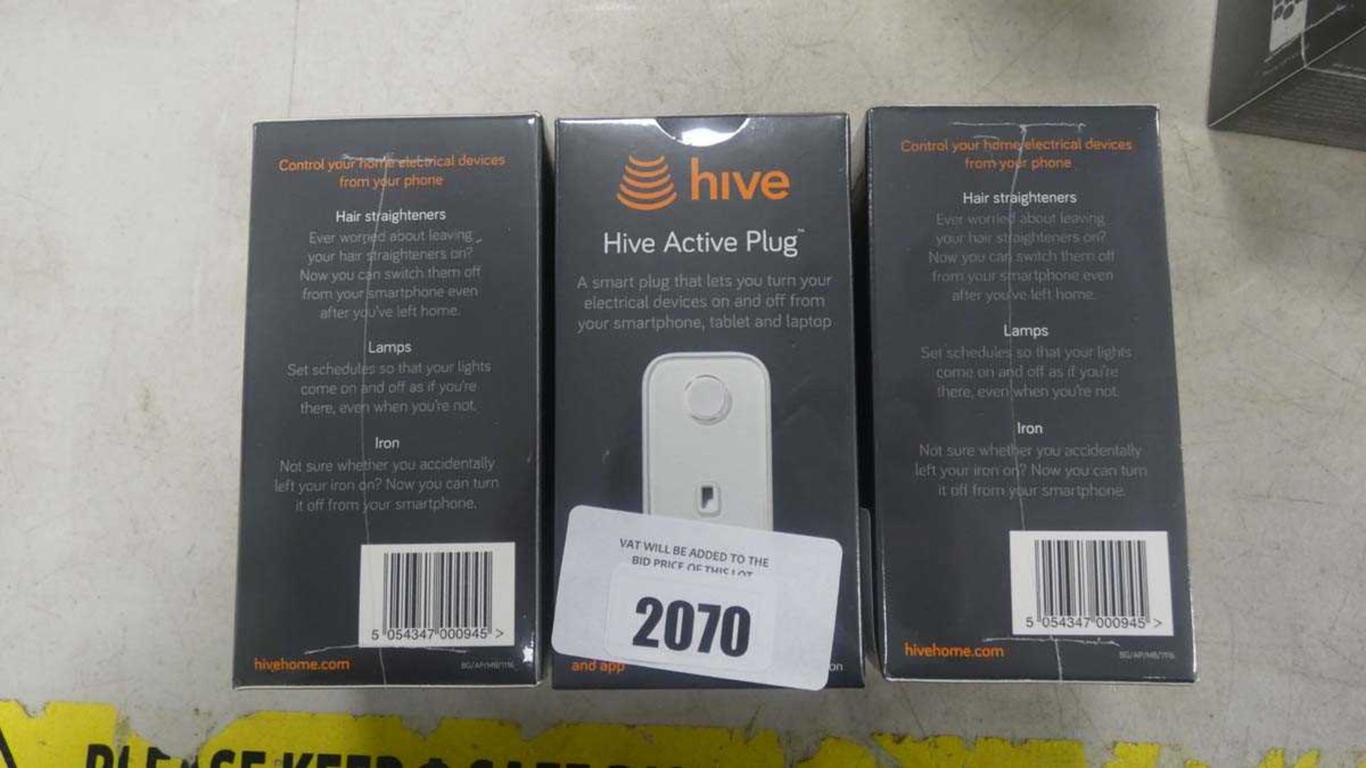 +VAT 3 sealed Hive Active plug units