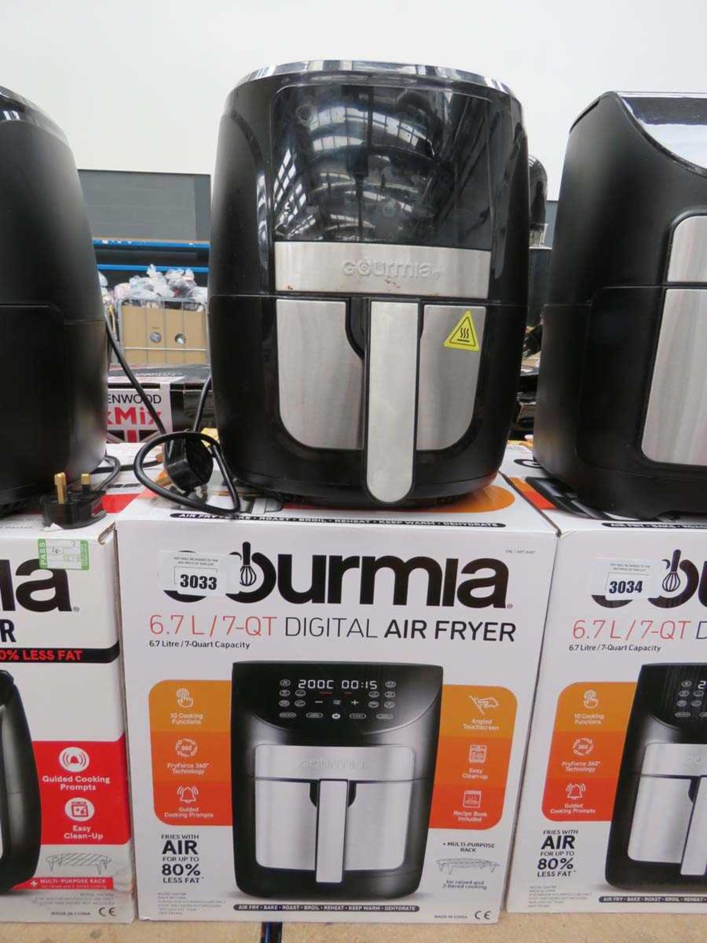 +VAT Gourmia digital air fryer (wrong box)