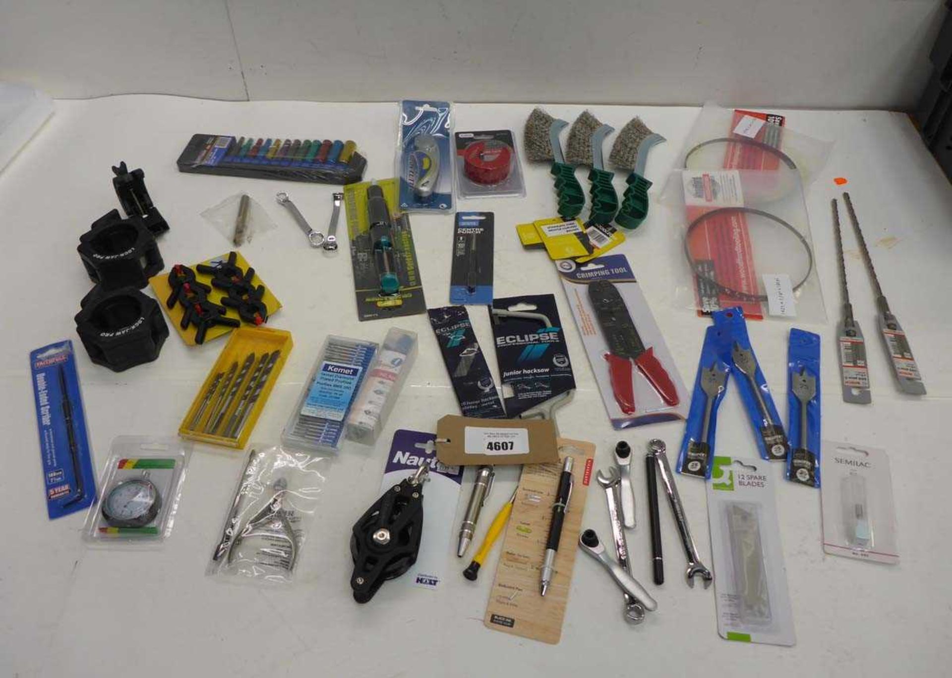 +VAT Wire brushes, spanners, crimping tool, clamps, drill bits, de-soldering pump, utility knife,