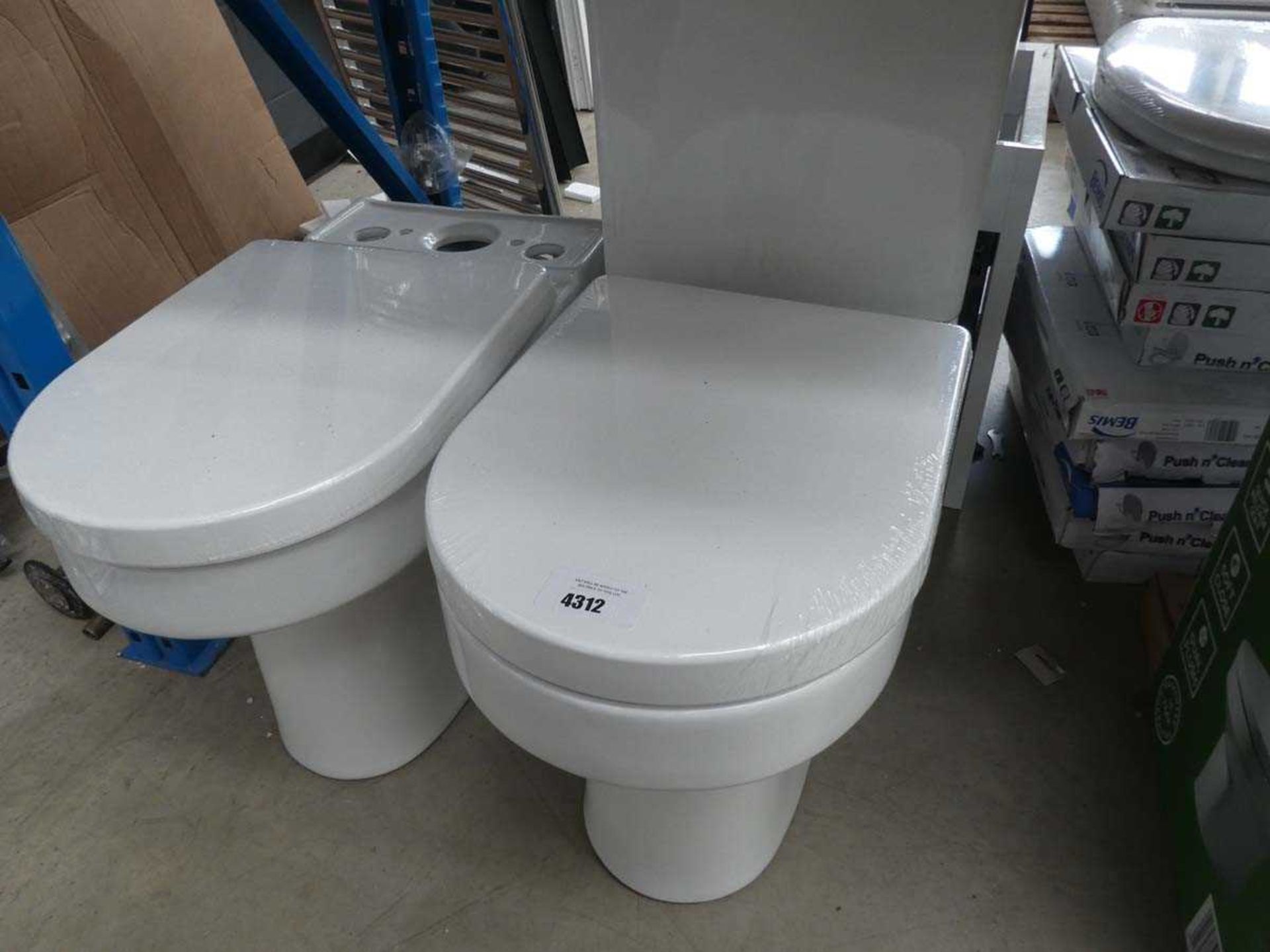+VAT 2 toilet pans and system with cracked top