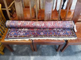(10) Woolen figured and bordered rug