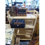 Modern rubber wood set of folding shelves
