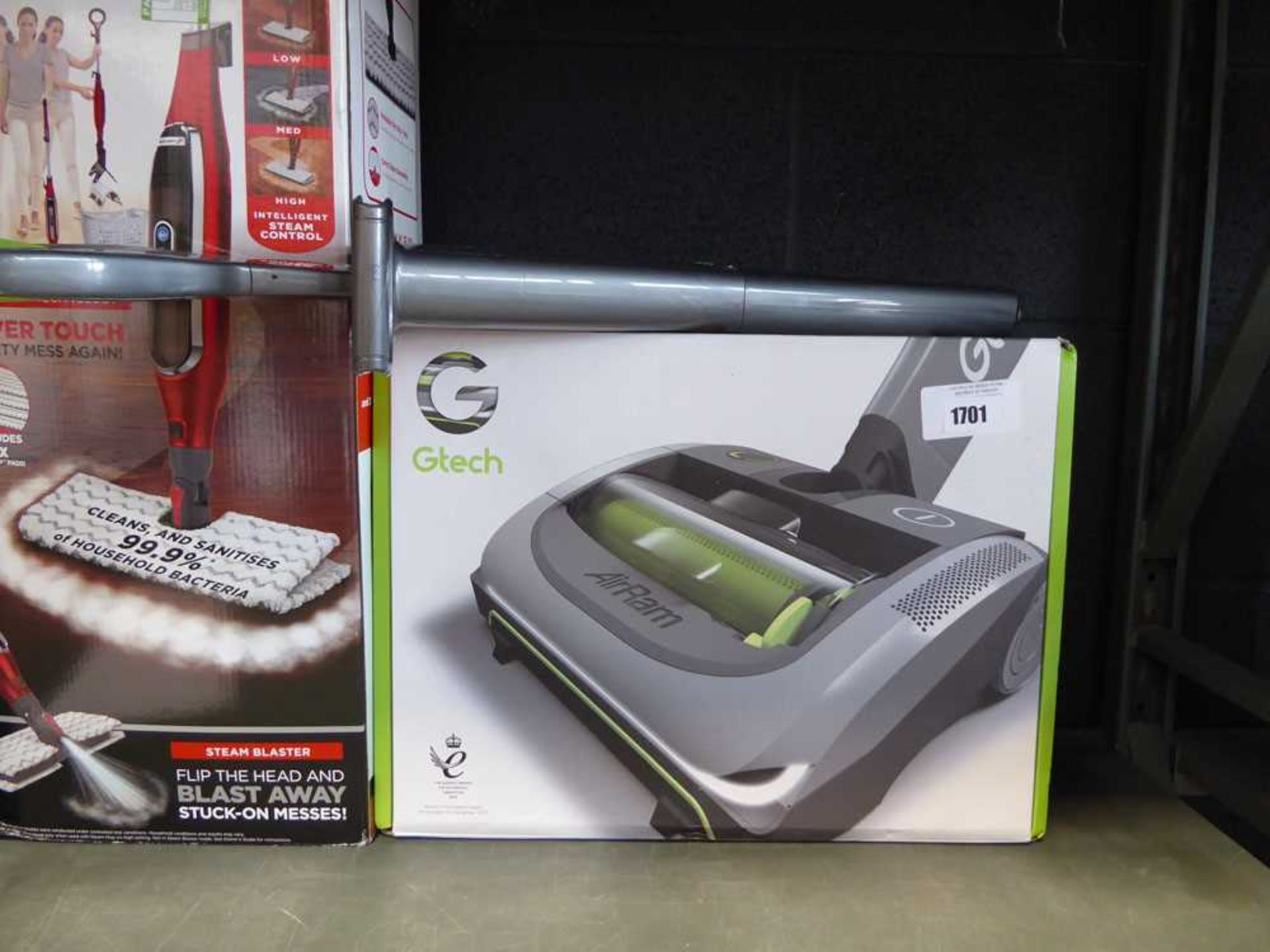 +VAT G-Tech Air ram cordless vacuum cleaner