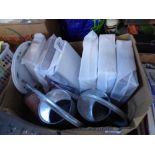 Box of mixed home wares incl. 2 small galvanized watering cans, picture frames, etc.