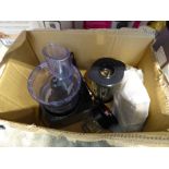 +VAT Unboxed Kenwood blender with some accessories