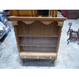 Modern pine hanging plate rack with 3 drawers