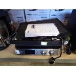 +VAT Delonghi contact grill, unboxed