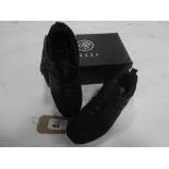 +VAT Boxed pair of Crosshatch rehbein men's trainers in black size UK 10