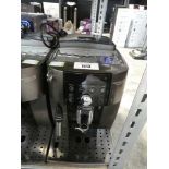 +VAT De'Longhi Magnifica S coffee machine machine unboxed