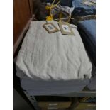 +VAT 4 double deep fitted sheets in Frida sesame linen
