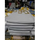 +VAT 6 various size and colour Loom & last bed sheets