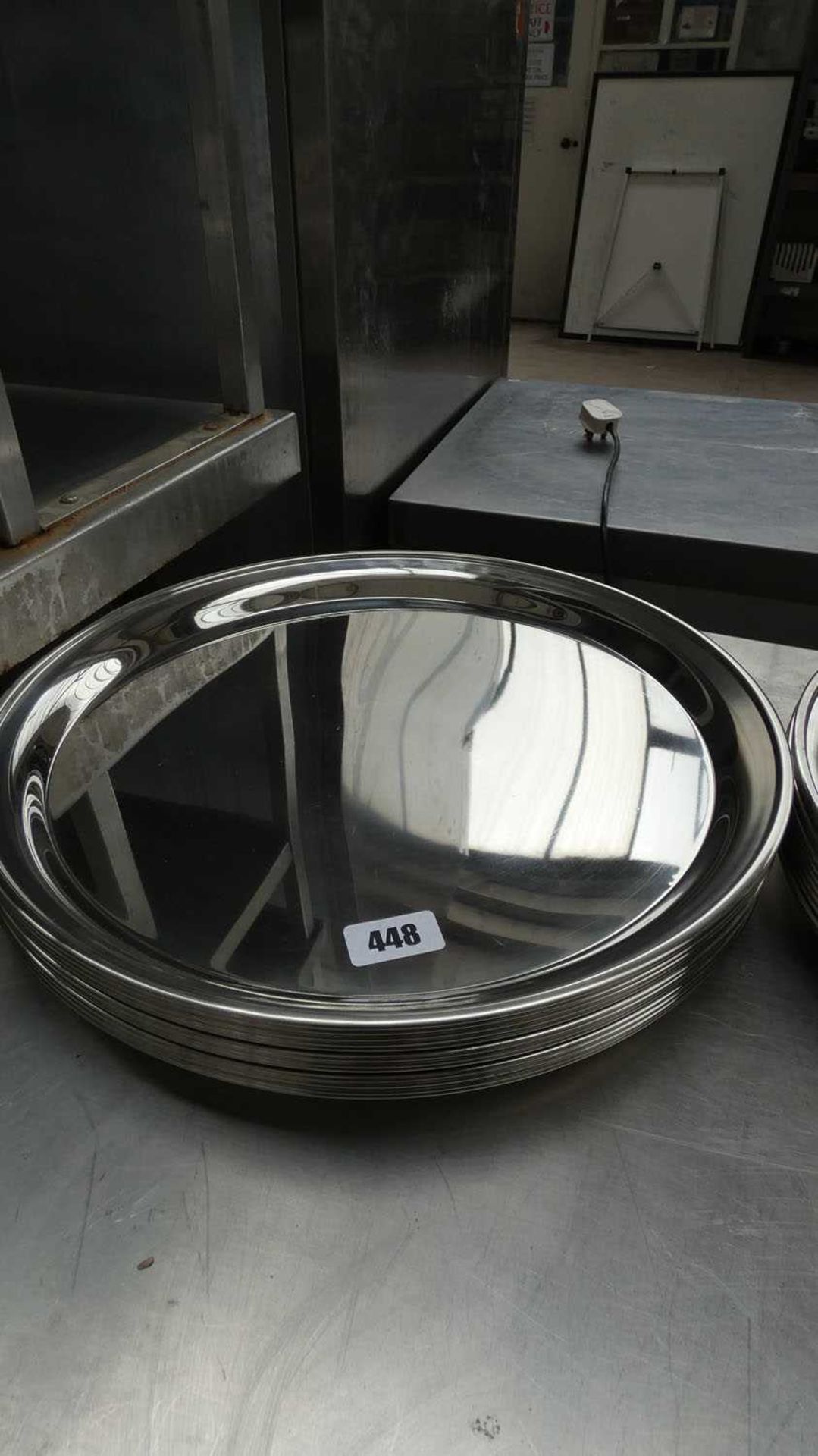 12 x 40cm diameter round metal serving trays