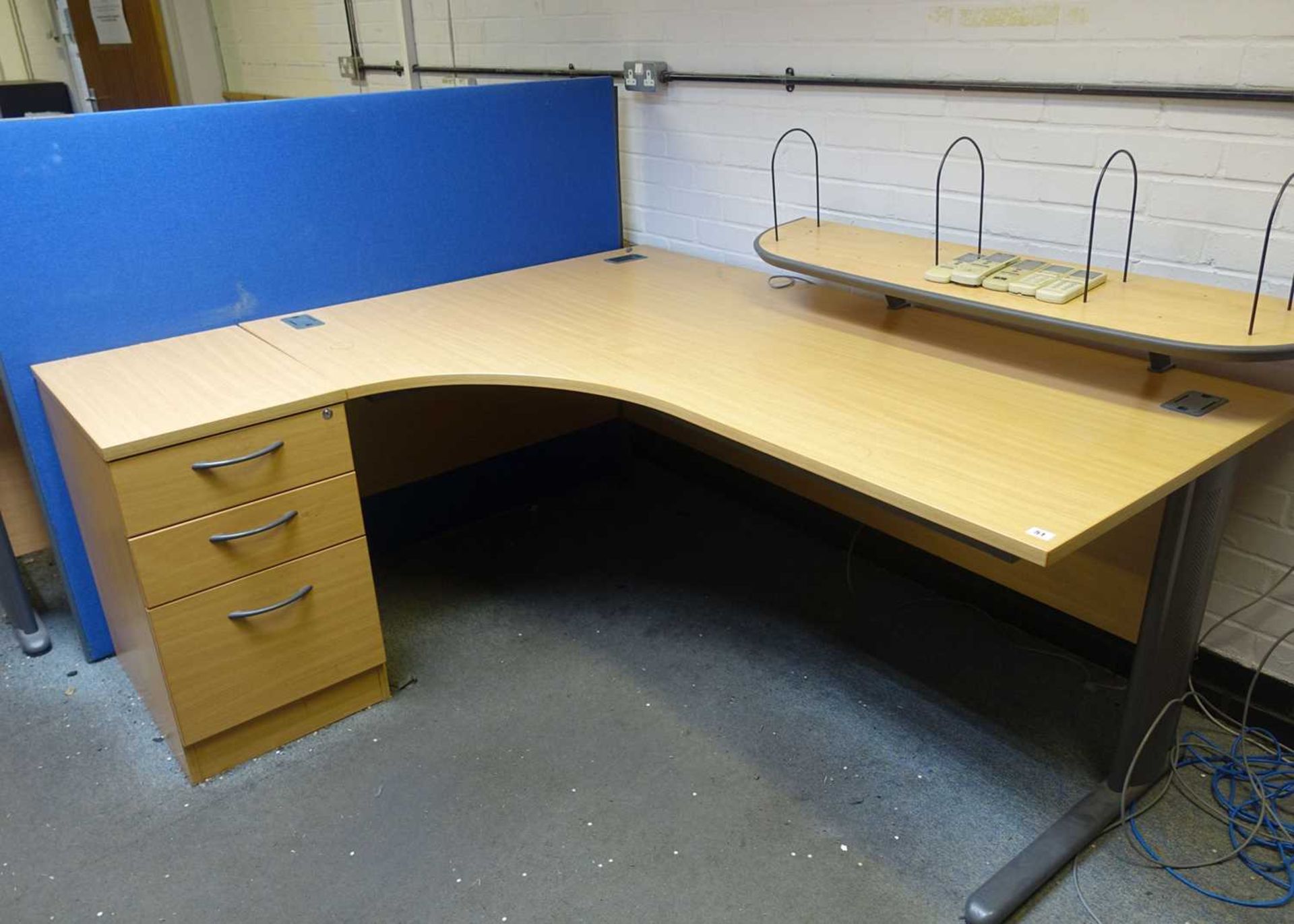 +VAT The remaining furniture contents of the front office to include; 5 light oak radial desks ( - Image 2 of 7