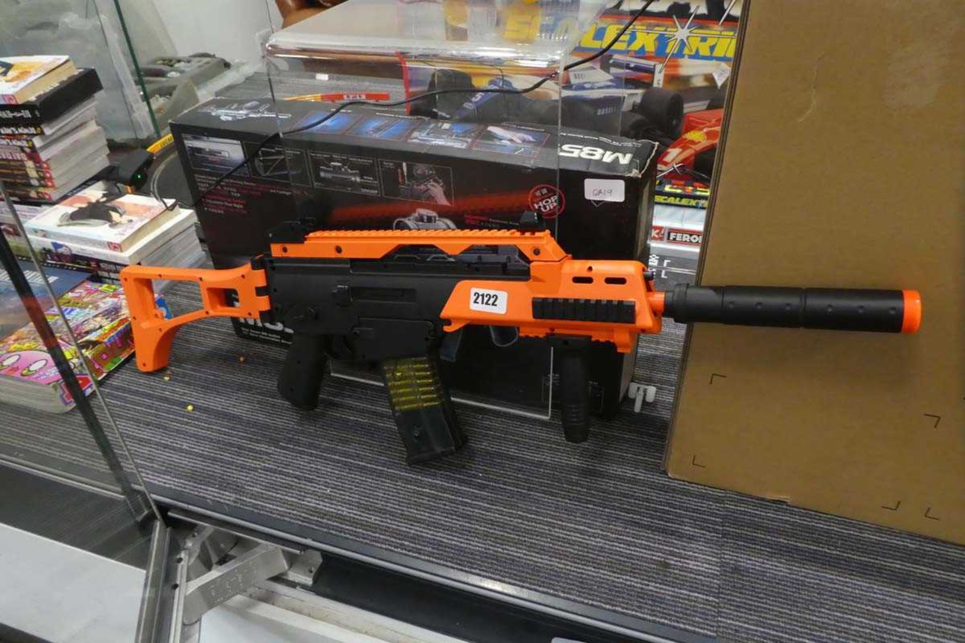 M85 battery powered BB gun with box