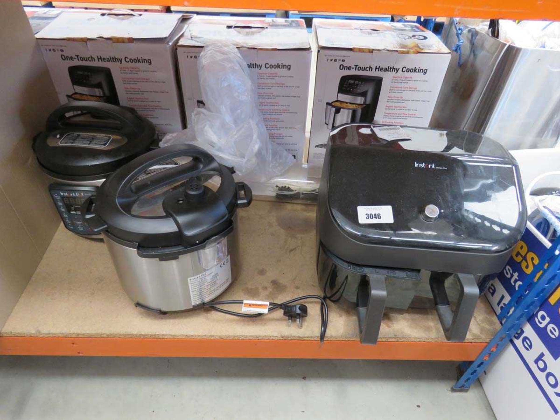 +VAT Unboxed Instant Vortex Plus fryer plus two Instant pots