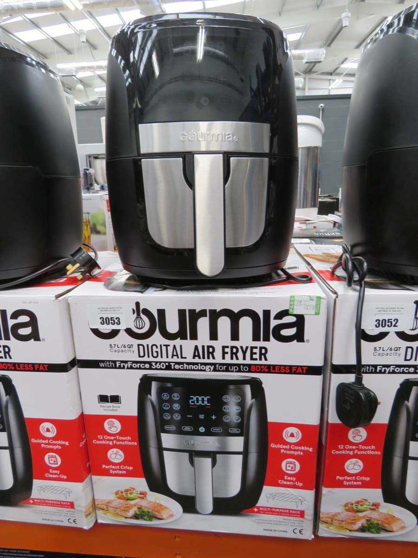 +VAT Gourmia 5.7L digital air fryer