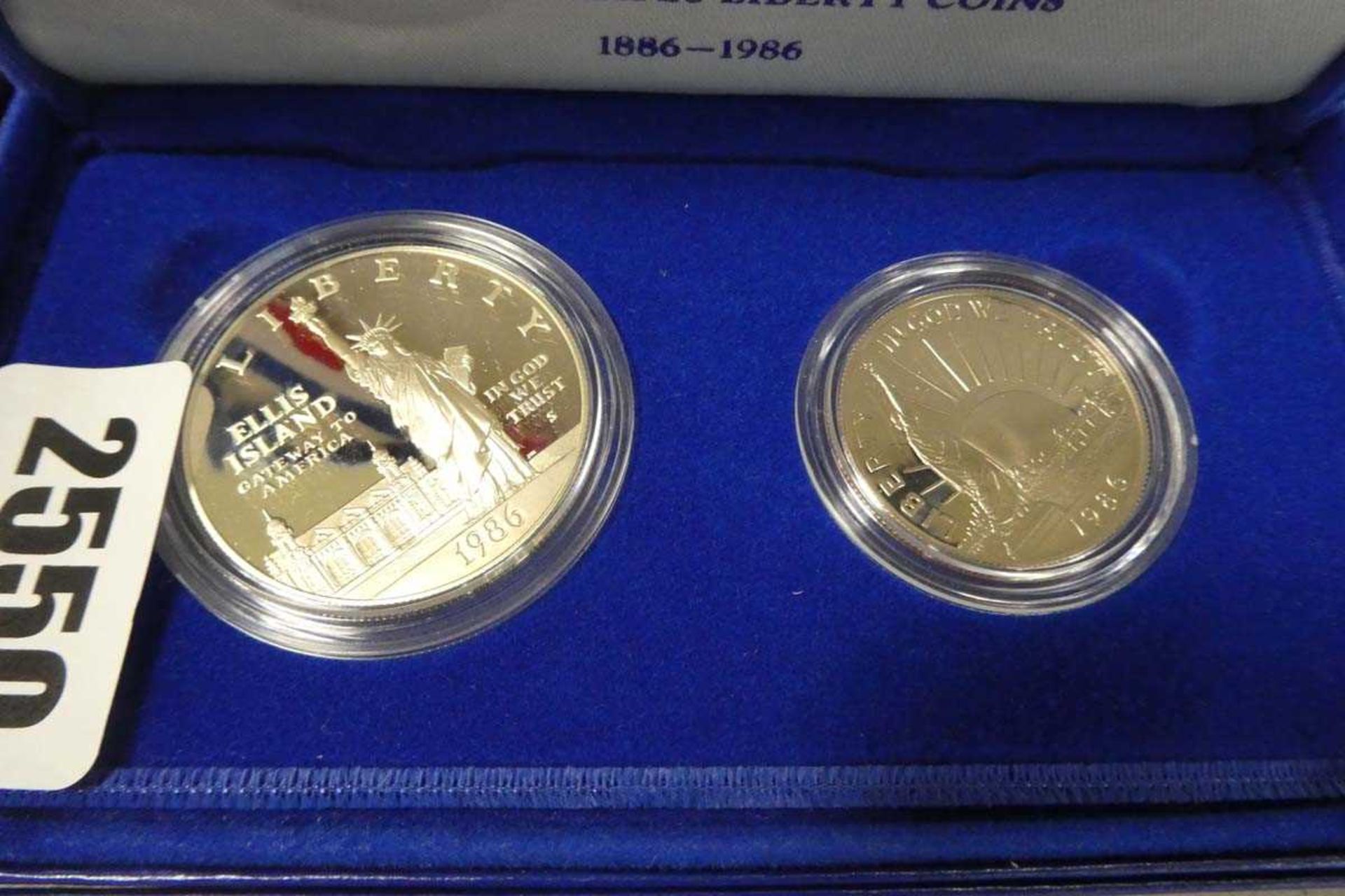 Set of cased Liberty coins, 1986 - Image 2 of 2
