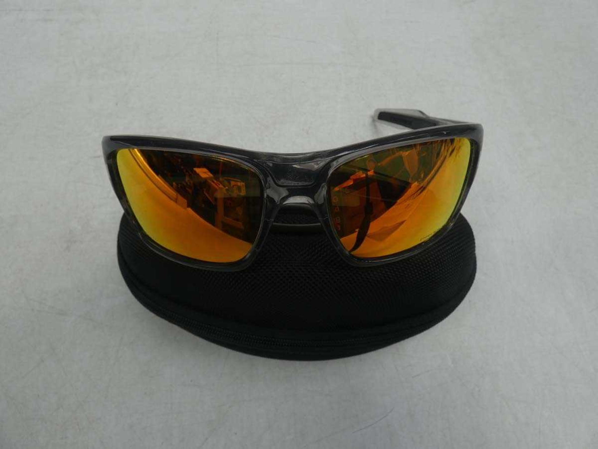 +VAT Pair of Oakley Turbine OO9263 sunglasses with case