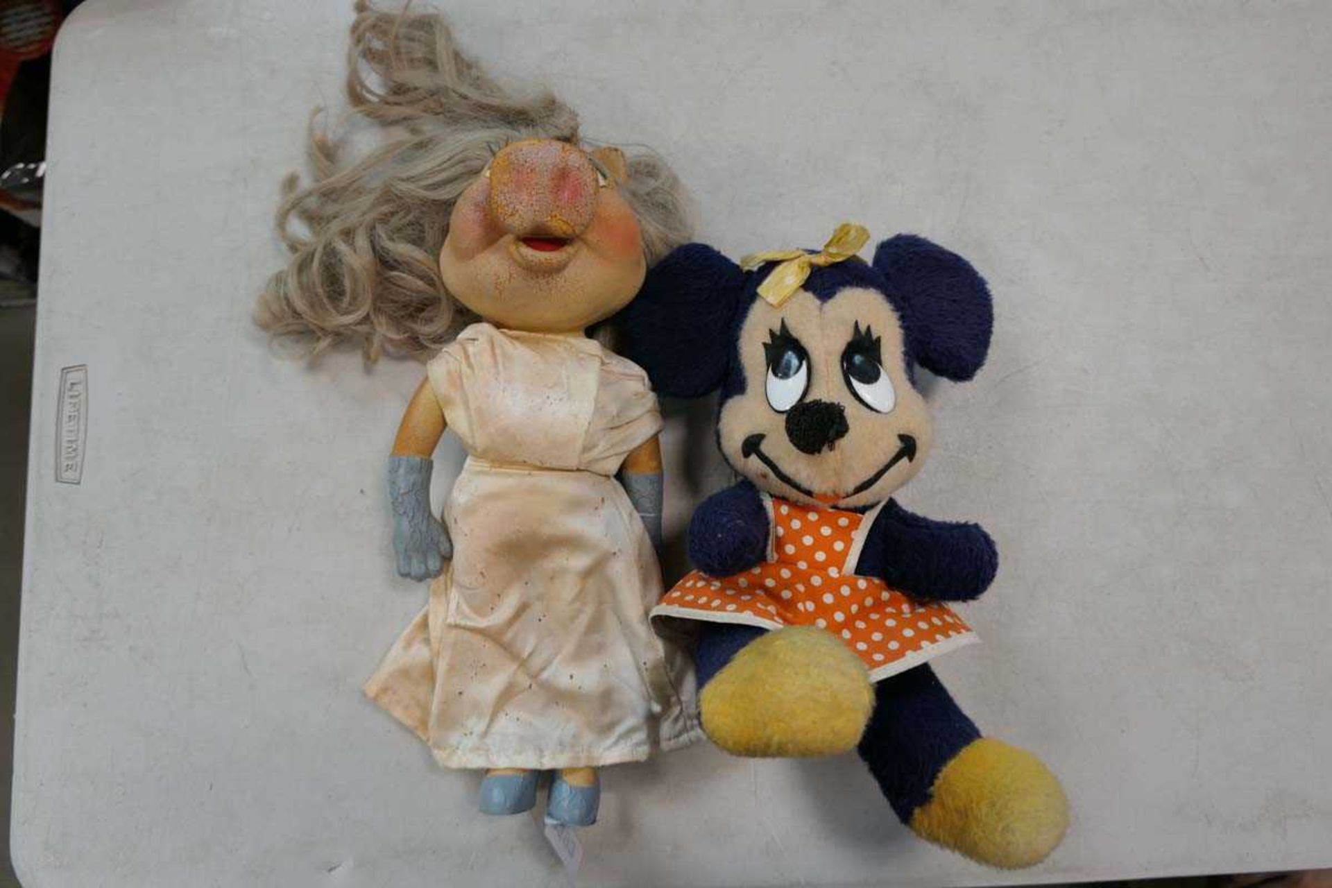 Minnie Mouse and Miss Piggy vintage collectable characters