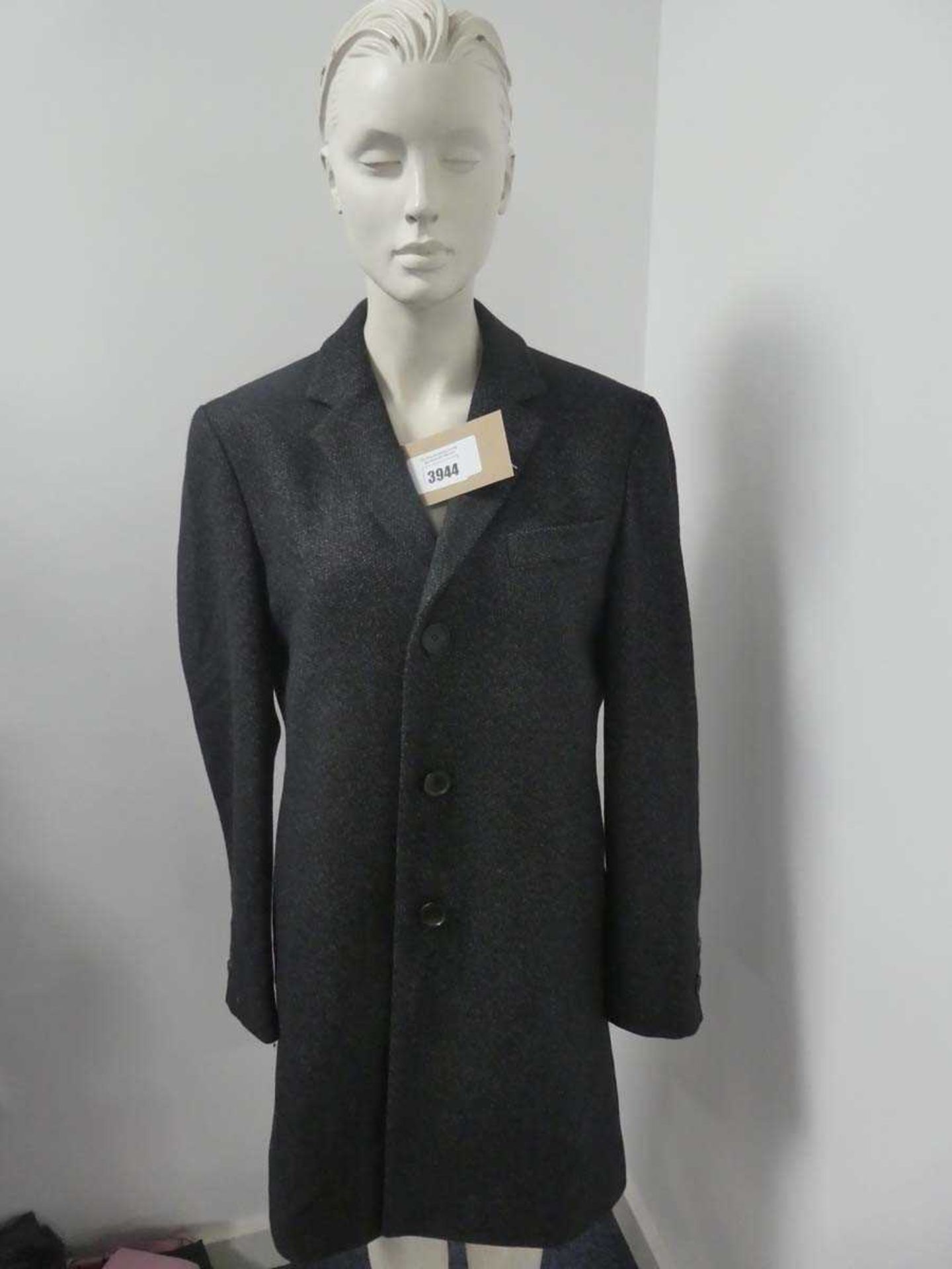 +VAT Hugo Boss wool jacket in black with white flecks, size 44