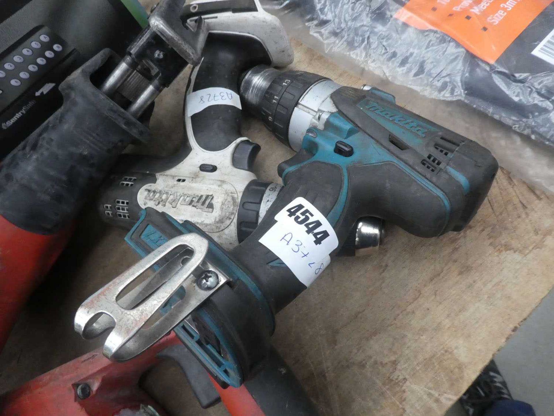 2 Makita drill bodies no battery/no charger