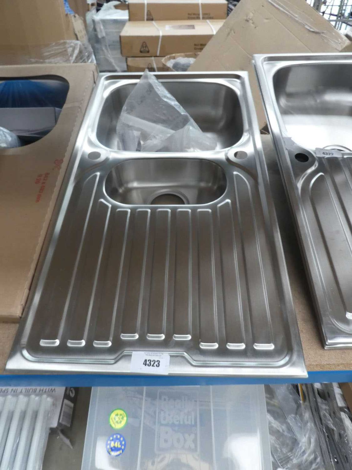 +VAT 1.5 bowl stainless steel sink