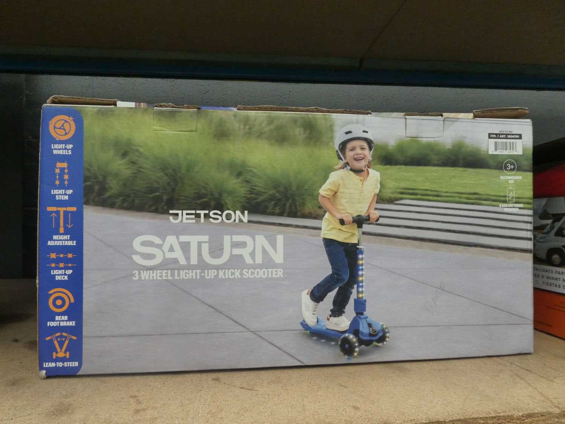 +VAT Jetson Saturn scooter, boxed