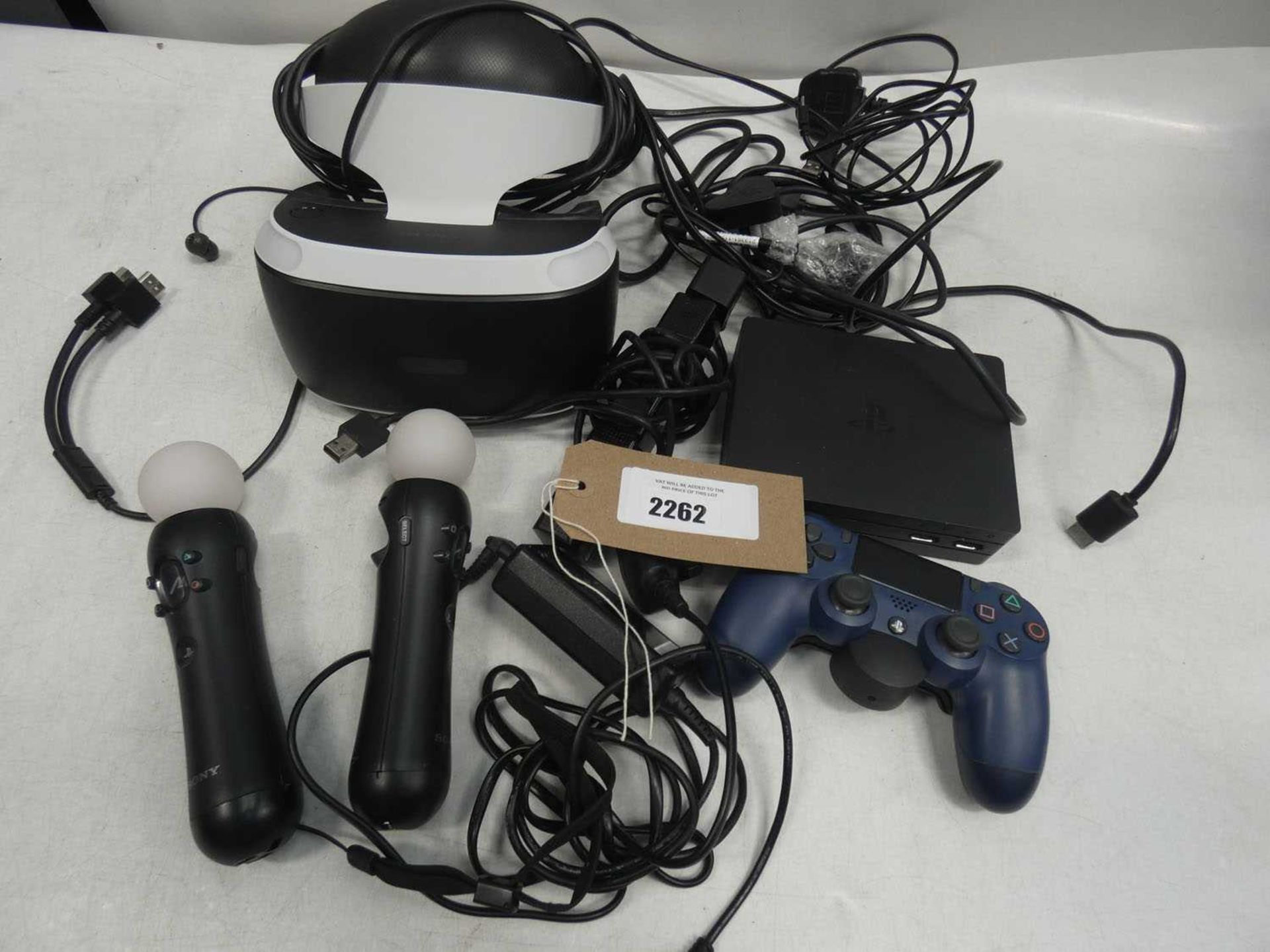 +VAT PS4 VR headset kit