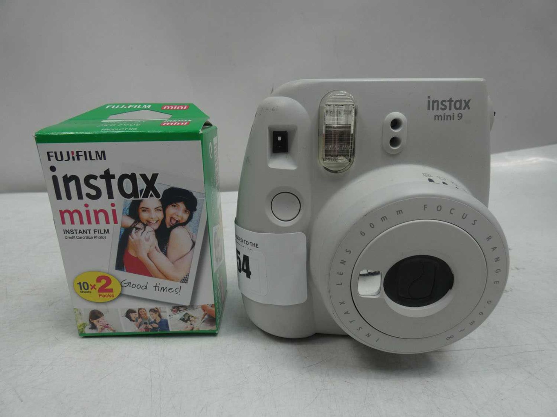 +VAT Instax Mini 9 and pack of instant film