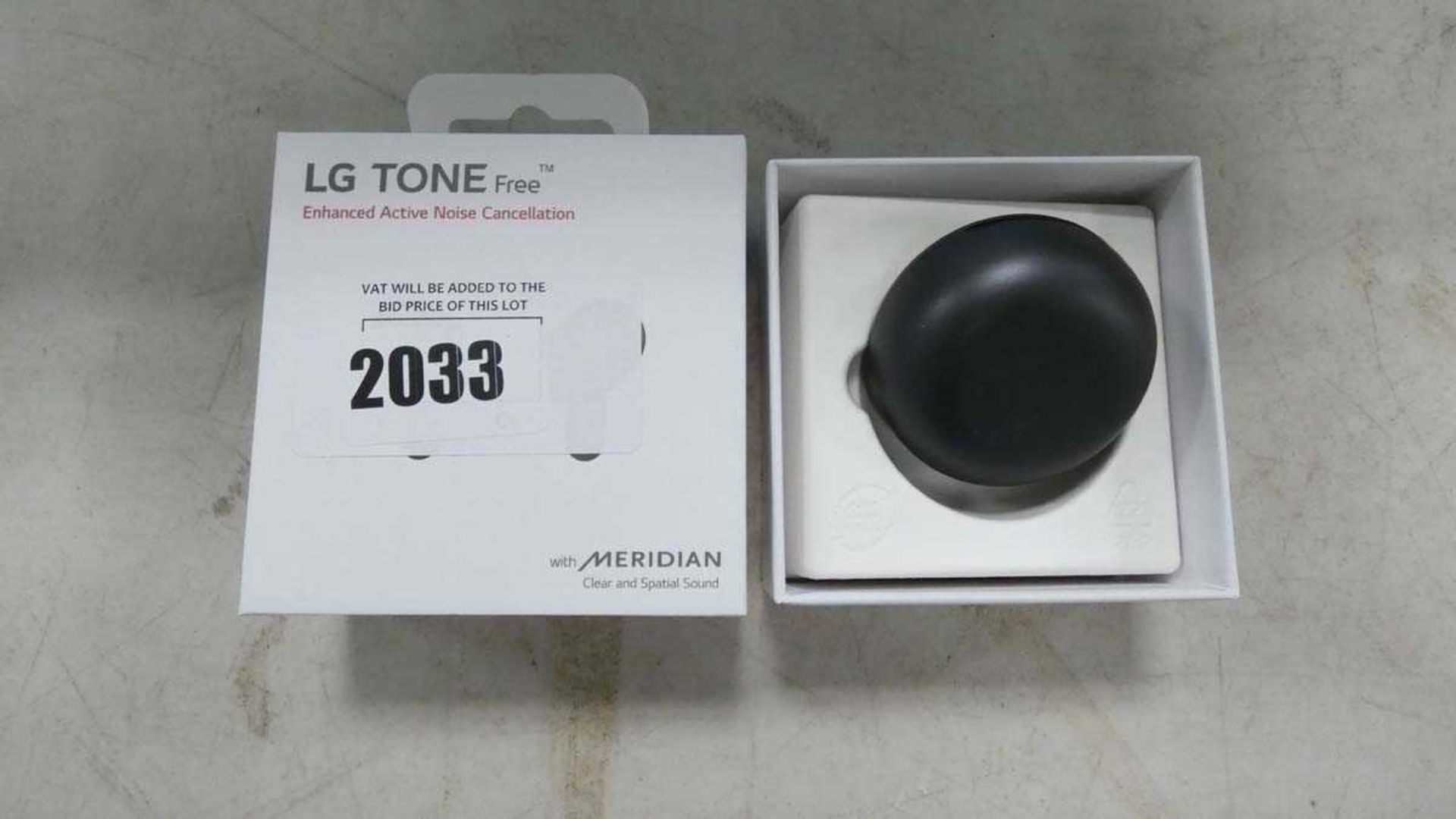 +VAT LG Tone Free wireless noise cancelling earbuds with box