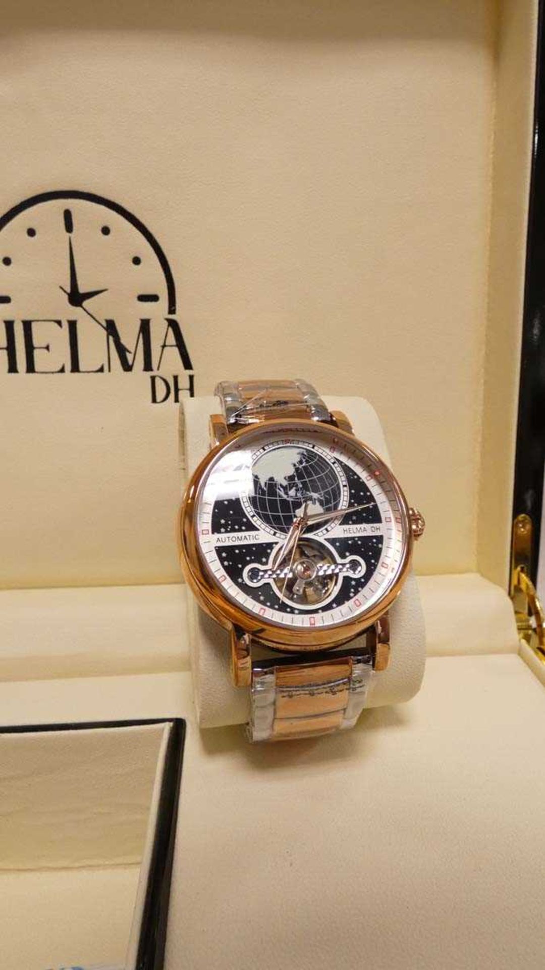 +VAT World View automatic movement watch by Helma with presentation case and replacement strap - Image 3 of 4