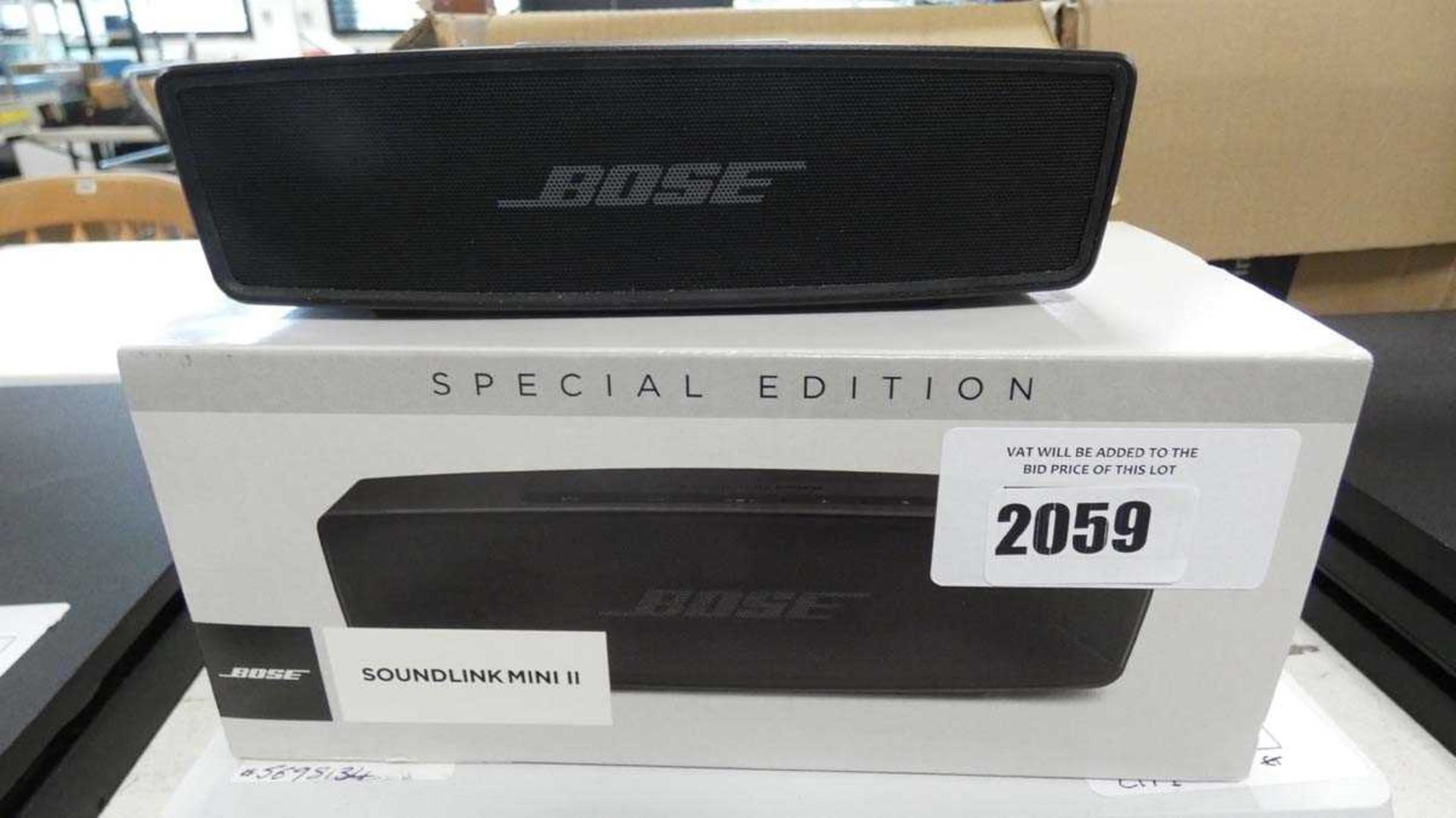 +VAT Bose Soundlink mini 2 special edition speakers with box