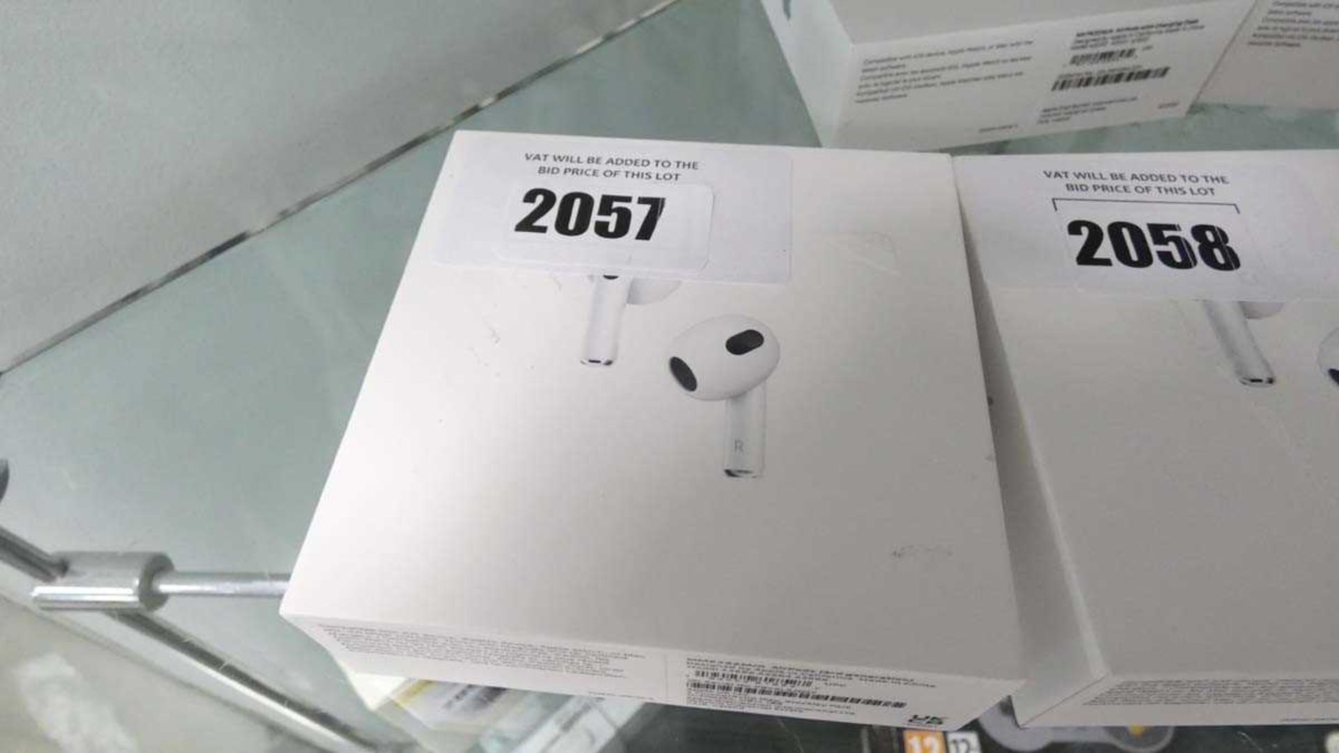 +VAT Apple airpods 3rd generation with charging case and box