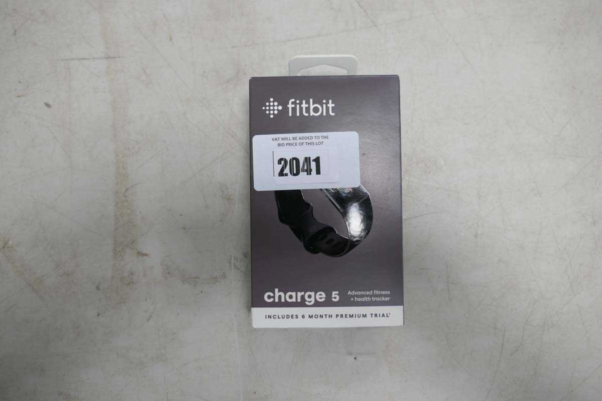 +VAT FitBit Charge 5 fitness wristband in box