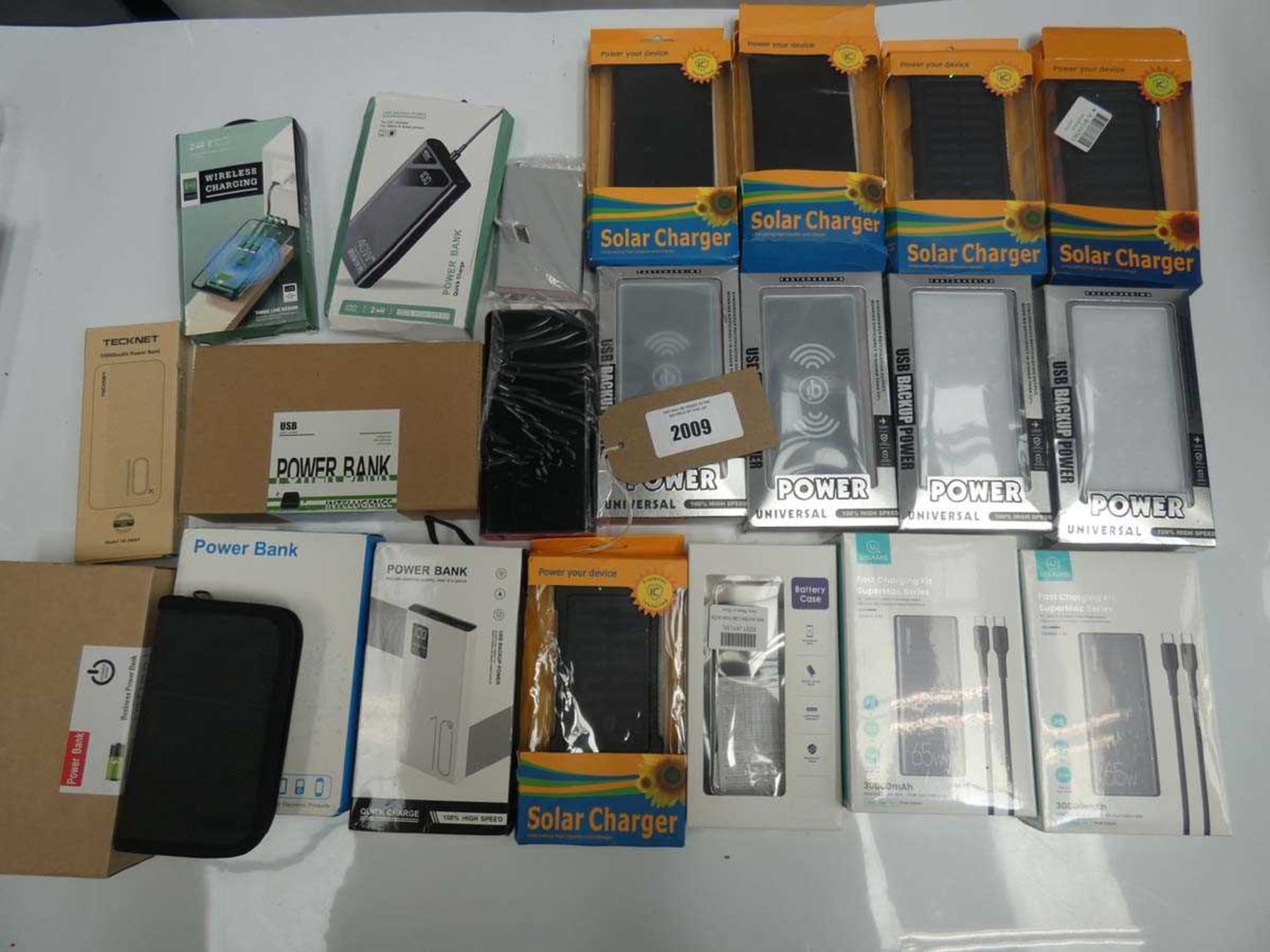 +VAT Selection of portable power banks