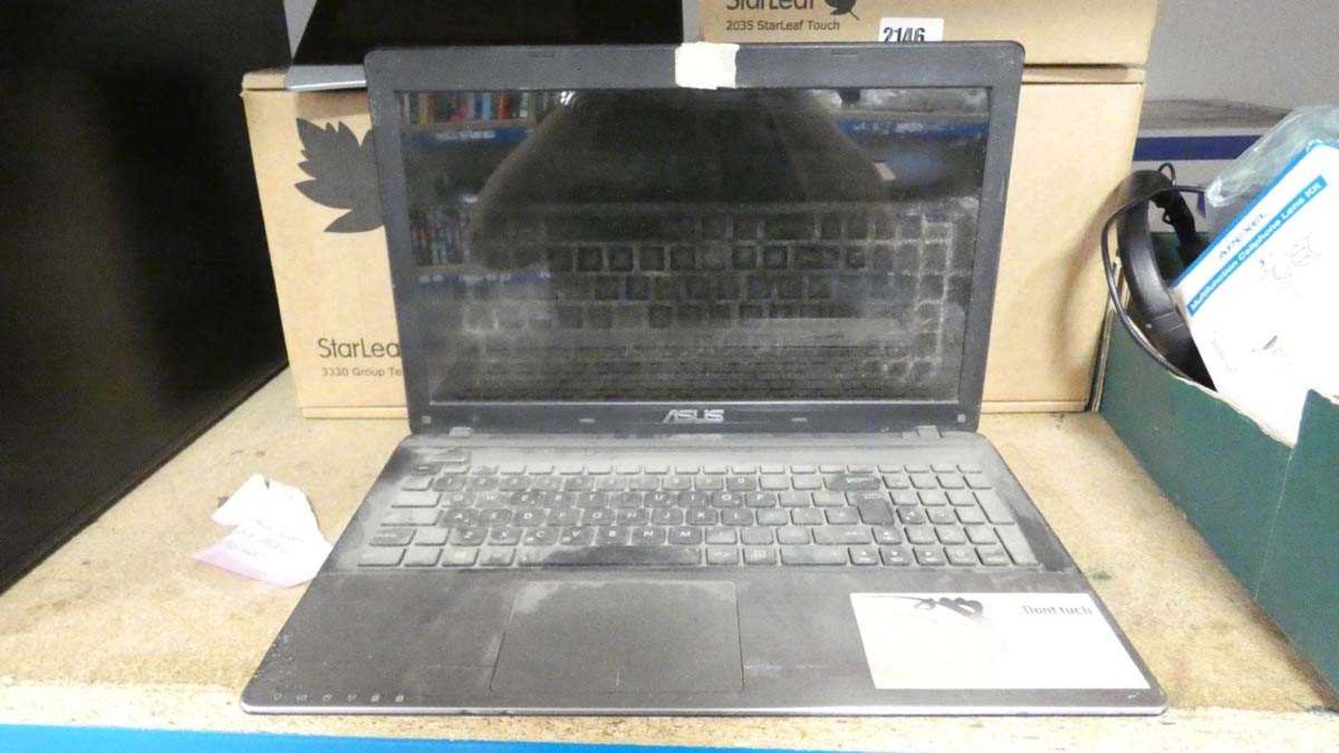 +VAT Asus laptop for parts only